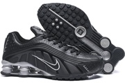 Nike Shox R4-011